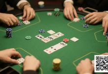 【EV扑克】德州扑克：为什么你的KQs总打不出价值？99%的玩家都犯了这一步错-德州扑克迷