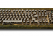 大開眼界!各種造價昂貴的PC周邊-德州扑克迷