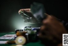 【EV扑克】为何天赋型玩家也止步中级别？答案或许并非你想的那样-德州扑克迷