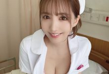 「三上悠亚」化身超爆乳护士，「粉色内衣诱惑露出」好养眼啊！【EV扑克下载】-德州扑克迷