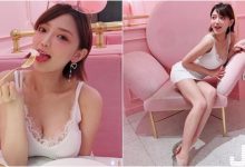 「粉紅大奶」桌上擺！短髮巨奶妹吃甜點自備「草莓大福」，超大份量光看就飽！-德州扑克迷