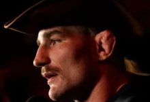 大发体育-肖恩承认,过度减重导致他一只眼睛失明,大发助力你的致富之路!-德州扑克迷