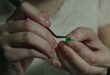 外科醫生選拔「捏一粒米壽司」，感覺比完一定會鬥雞眼-德州扑克迷