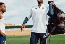 博格巴身穿阿根廷球衣训练引热议：与法蒂同框现身巴萨基地，大发体育助力你的致富之路！-德州扑克迷