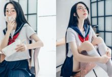 爆發力太強!「青澀眼鏡妹」水手服超會藏,「殺氣美背+猛奶」一脫就現形-德州扑克迷