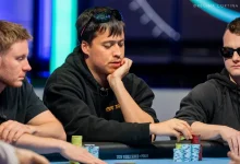 【EV扑克】2026 WSOP $100k豪客赛决赛桌激战正酣：丁彪全力冲击首条金手链-德州扑克迷