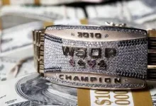【EV扑克】意想不到的回答！一条WSOP金手链值多少钱？-德州扑克迷