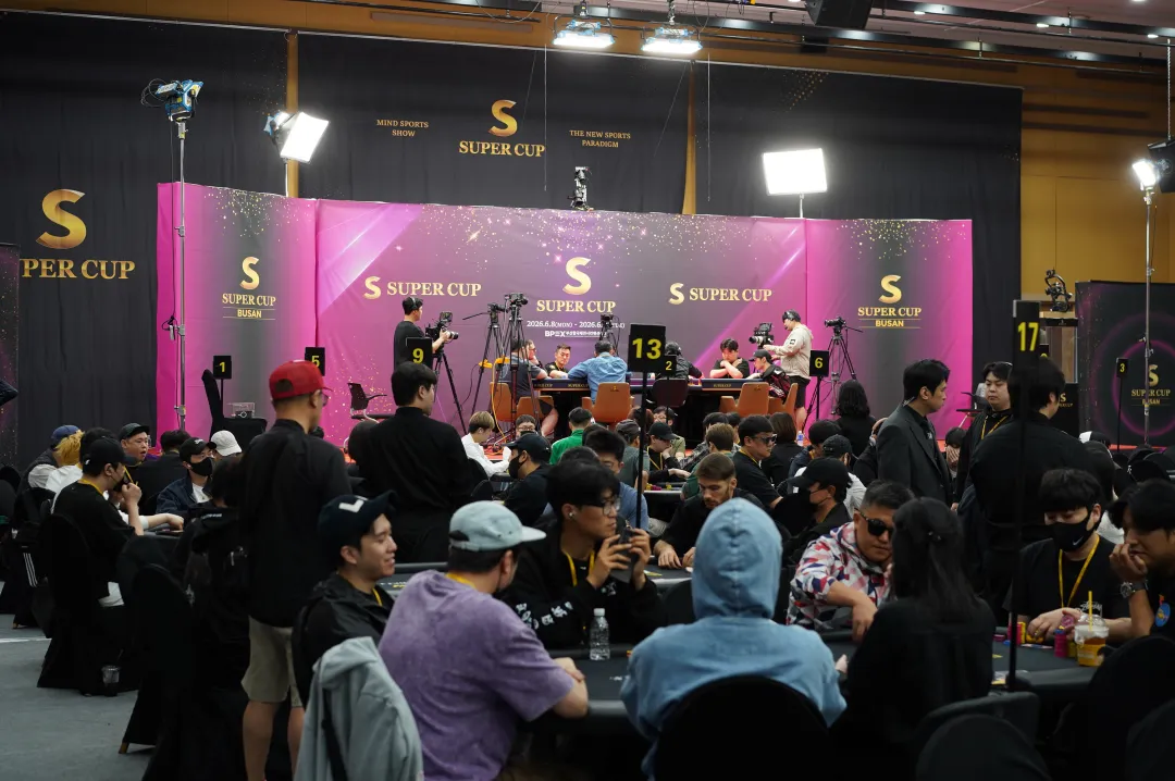 【EV扑克】Super CUP釜山站｜主赛16人大名单诞生，曹庭嘉/王胜永晋级；中国选手Yuxin Niu豪取三冠王