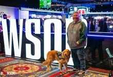 【EV扑克】带着金毛打WSOP?“没有它,我可能会死在牌桌上”-德州扑克迷