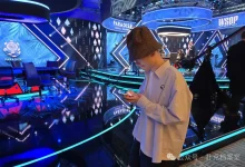 【EV扑克】你总以为放下手机就能打好牌，但真正的问题是你根本受不了无聊-德州扑克迷