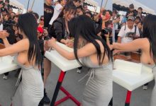 超巨側乳正妹比腕力壓倒性勝利 超大胸肌讓圍觀民眾瘋狂!-德州扑克迷
